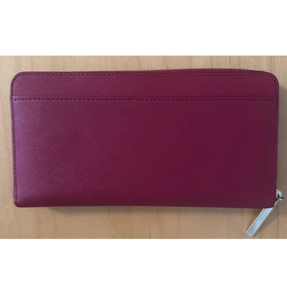 Kate Spade Raspberry Leather Wallet Sleek Design - Picture 10 of 11